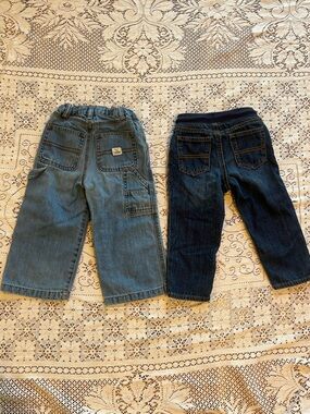 Lot of 2 baby boy jeans The Children’s Place & Carters medium and dark wash